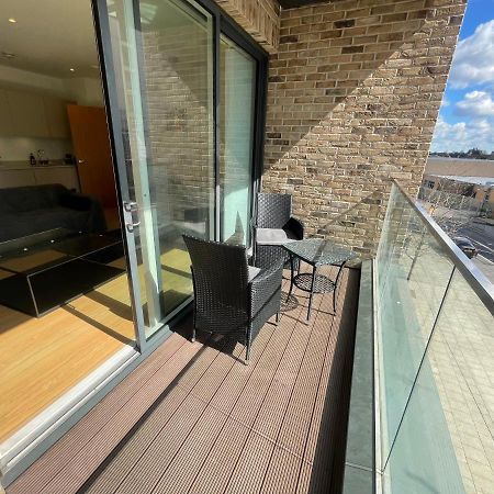 Luxury London Apartment - Steps To East Croydon Train Station Экстерьер фото